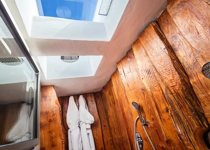 Puntagrande מלון 2*